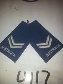 Epaulettes