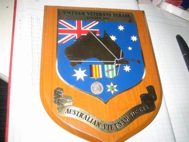 Plaque