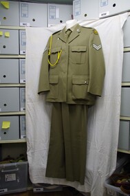 Uniform Complete