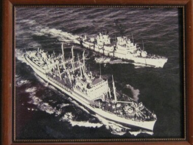 Photo HMAS Supply and Warramunga