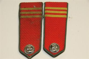 Epaulettes