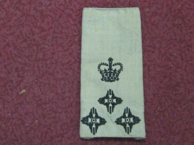 Epaulette