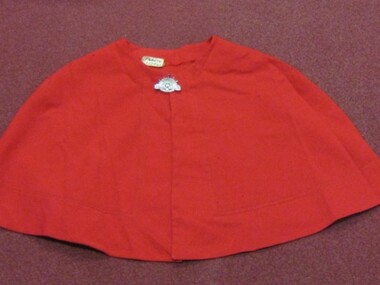 Cape (red)