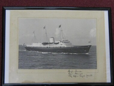 Photo Royal Yacht "Britannia"