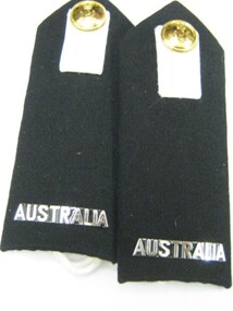 Epaulette