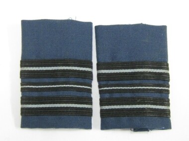 Epaulettes