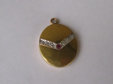 Brooch