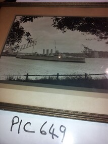 Photo HMS Shropshire
