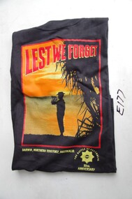 T - shirt