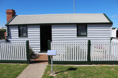Functional object - Fishermans Cottage, Built in 1870/1880 for Thomas and Anna Ikin