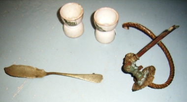 Karitane relics, Early 20th Century