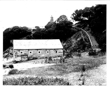 Photo of the old Customs House at Queenscliffe.