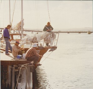 Photograph, Photographer unknown