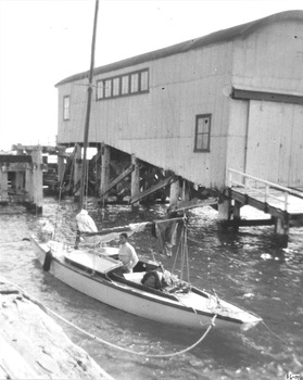 Queenscliffe Lifeboat Shed on Fisherman's Pier, pre-1947