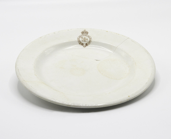 Orient Line of Royal Mail Steamers white china plate with logo on front and back