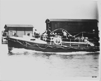 Photograph of the Lifeboat QUEENSCLIFFE post launch