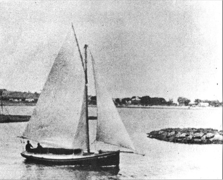 Black & white photo of the Couta boat COOMA on the Yarra River