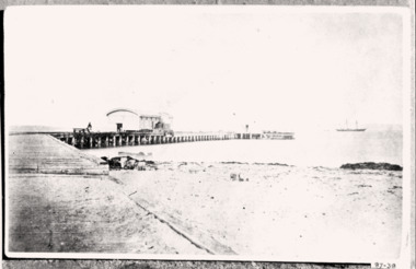 Queenscliffe Fisherman's Pier & lifeboat shed, pre 1925