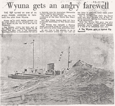 Big swells at The Rip as WYUNA exits into Bass Strait.