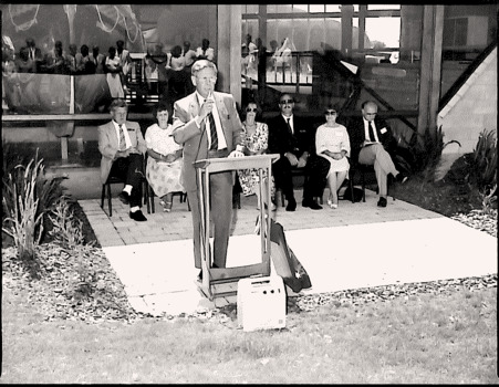 Opening of QMC Nov 1986 by the Honourable R MacKenzie.