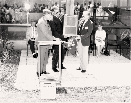 Opening of the QMC 1987 by Rod Mackenzie, Ian Curtis & Kenny Hudson