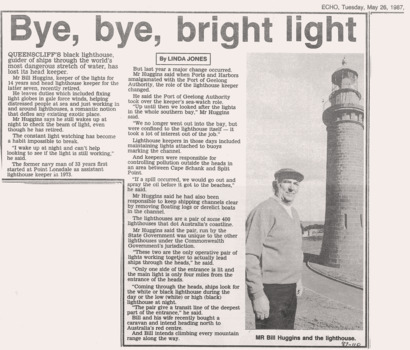 1987 article about the retiring keeper W Huggins, 1987.