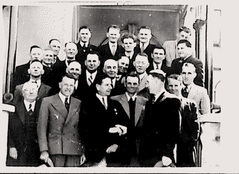 MERLAN wreck survivors, rescue crew & others hosted by Sir T Maltby c1949.