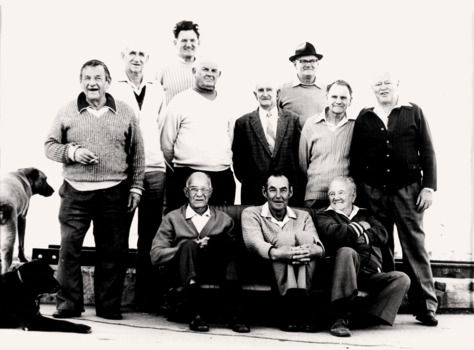 B&W photo of former QUEENSCLIFFE lifeboat crew.