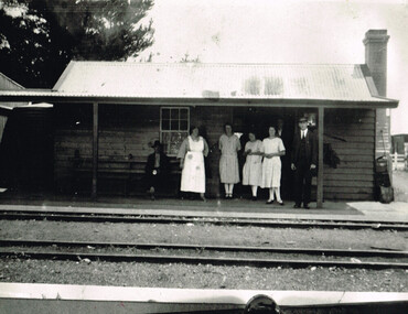 Photograph, Gwen Armistead, Gellibrand Station Master and Tea Room staff, c.1920, c.1920