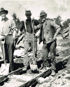 Photograph, Barongarook track gang, c.1925