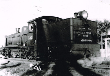 Photograph, Knox Collection, Last train from Weeaproinah, 1962, 27 June 1962