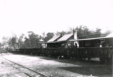 Photograph, Brucker, Gellibrand station, 1922, 1922
