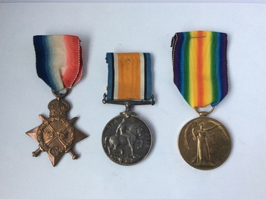 Set of medals