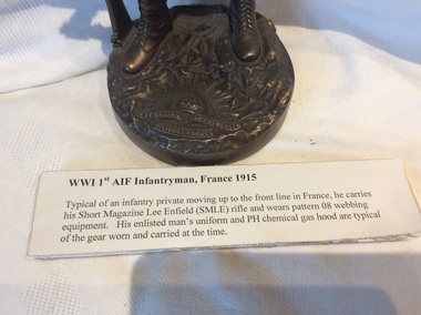 Statuette, 1st AIF Infantryman