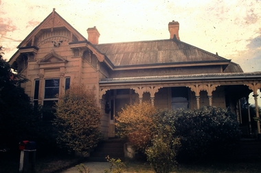 Slide - No 72 Garsed Street Bendigo
