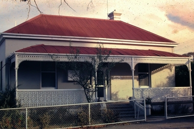 Slide - No 15 MacKenzie Street Bendigo
