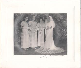Photograph - Bridal party