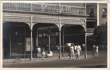 Photograph - Shamrock Hotel