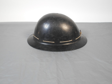 Domestic object - Safety helmet