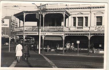 Photograph - City Club Hotel, Bendigo