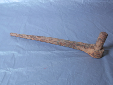 Functional object - Long handled gate hinge