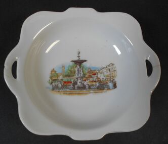 Memorabilia - Alexandra Fountain Souvenir Plate