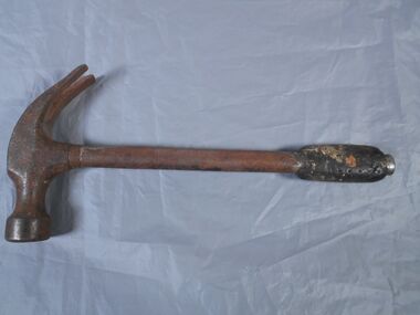 Tool - Claw hammer