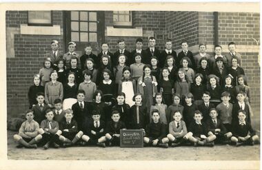 Photograph - Quarry Hill PS 1934, 1936