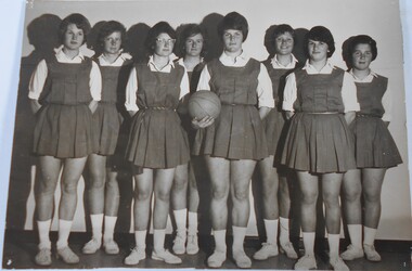 Photograph - Golden Square High School basketball team
