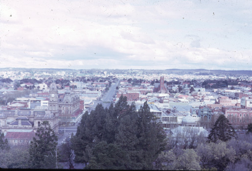 View of Bendigo from the lookout in Rosalind Park