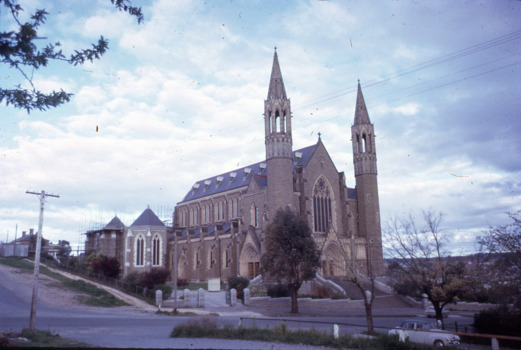 The Sacred Heart Cathedral front from McKenzie Street