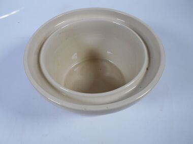Domestic object - Commode Insert