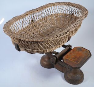 Functional object - Baby Scales