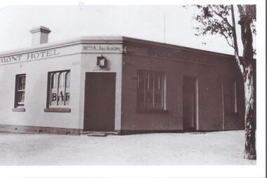 Photograph - BENDIGO HOTEL COLLECTION: BELMONT HOTEL